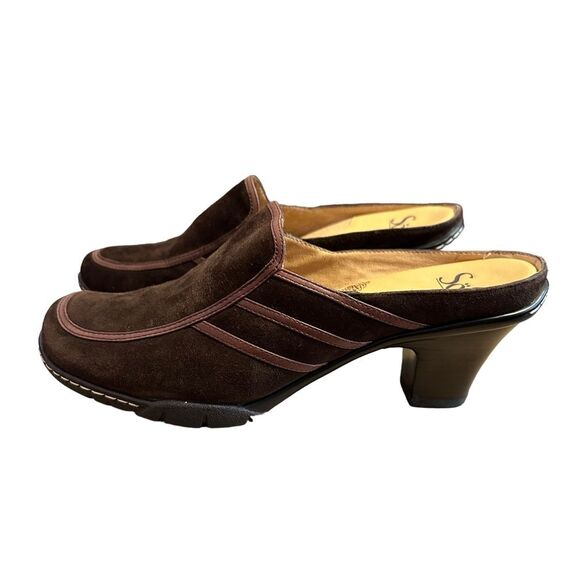 Sofft Chocolate Brown Suede Heel Mule / Clog Shoe Sz 8 - Picture 6 of 11